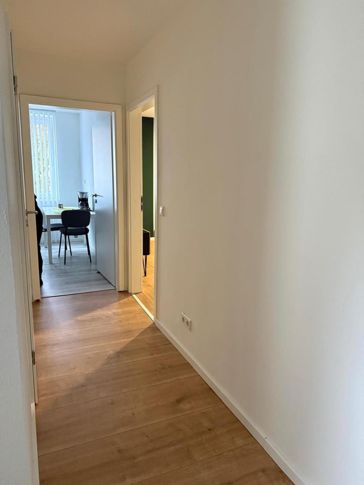 Gemuetliche Und Zentrale Stadtwohnung *